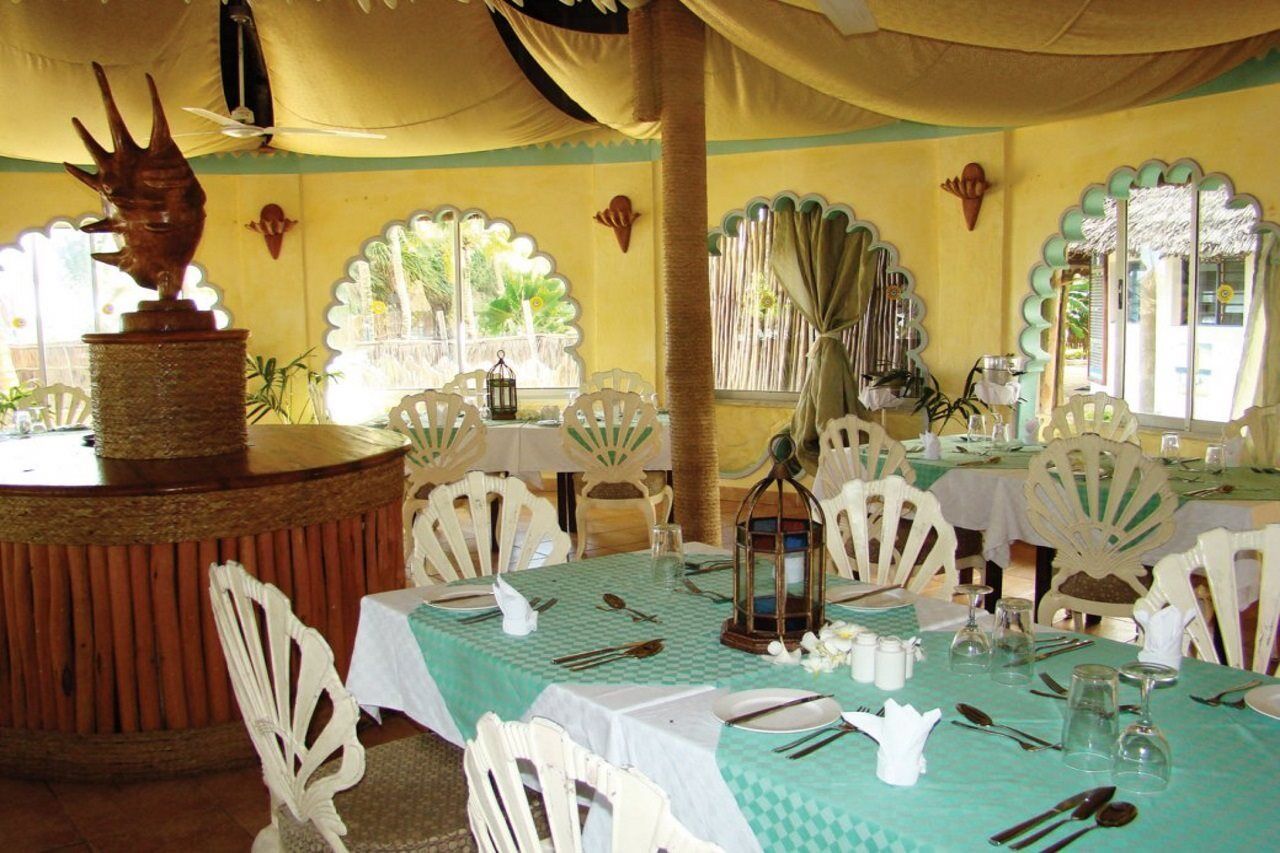 Turtle Bay Club Hotel